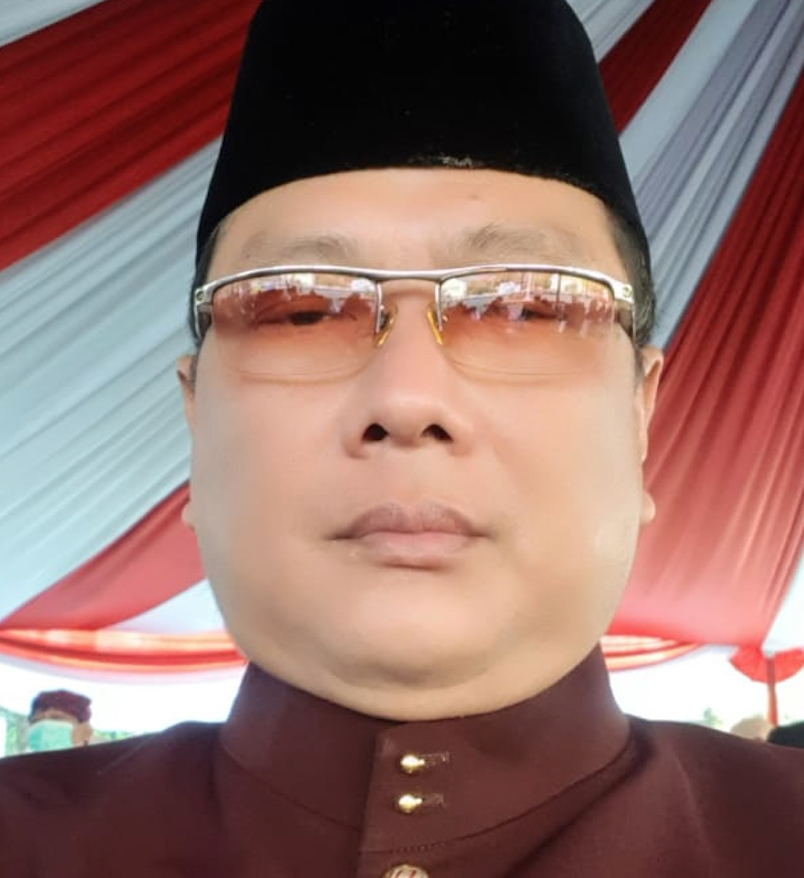 Dr. H. SUTRISNO, S.KM,MH.Kes